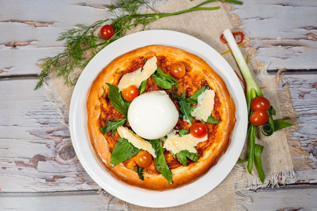 Italian Food in Gurgaon Pizza Nepolitana